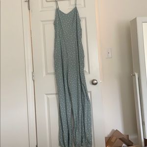 LuLus jumpsuit never worn